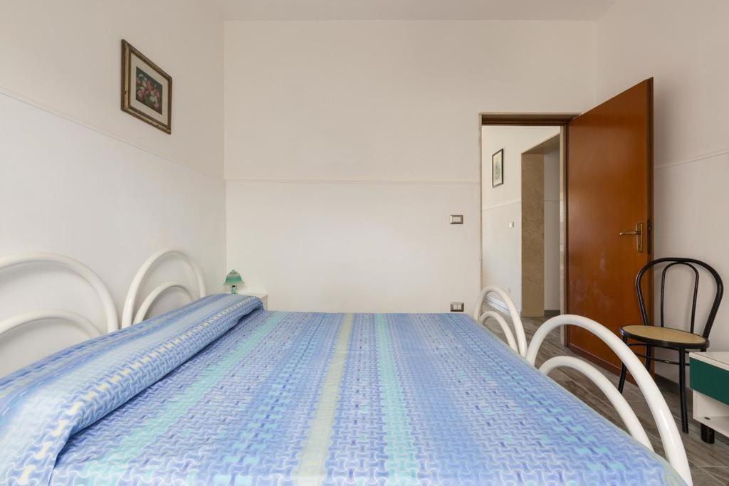Casa Vacanza Mare Blu 토레 라필로 외부 사진